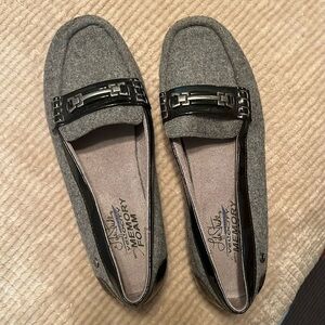 Grey and black life stride memory foam flats